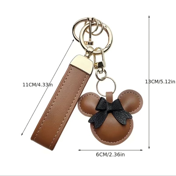 NWT Leather Minnie Mouse Gold Red & Black Bracelet Keychain Set - Picture 3 of 3